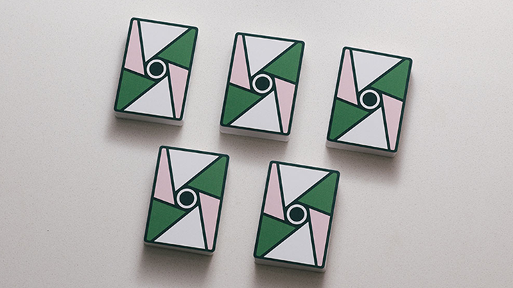 74258 alt5.png Virtuoso Open Court II Playing Cards