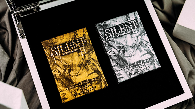 75356 alt1.png Deluxe Lacquer Collector's Box Set Playing Cards