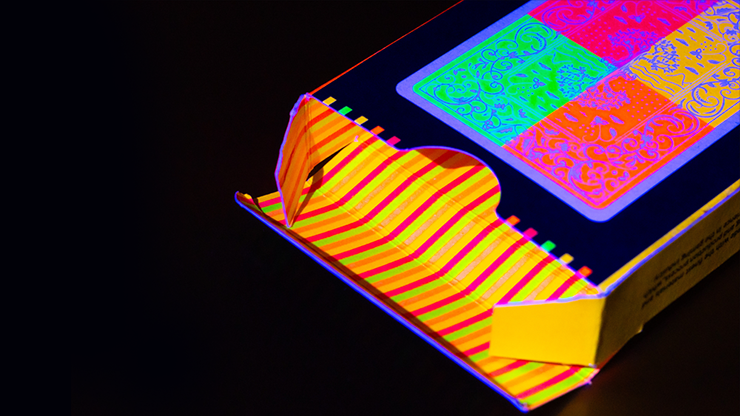 75594 alt5.png QUAD Fluorescent Playing Cards
