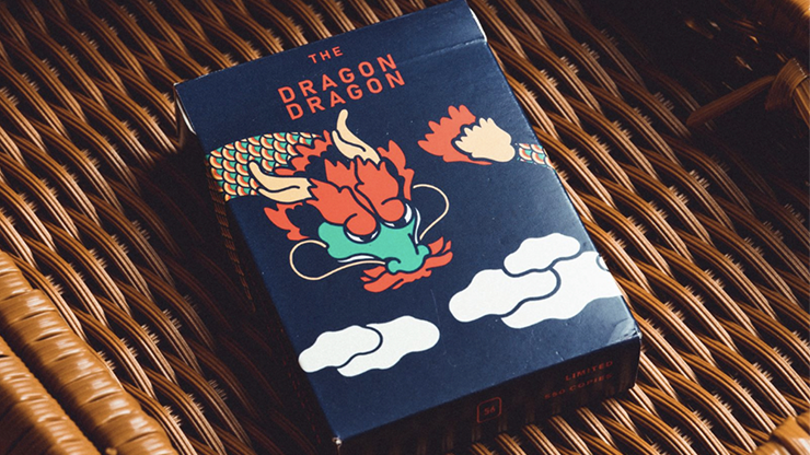 76052 alt4.png The Dragon (Blue Gilded) Playing Cards