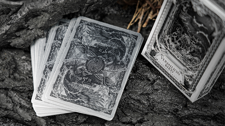 76712 alt5.png Vermilion Bird Black Gold Box Set by Ark Playing Cards