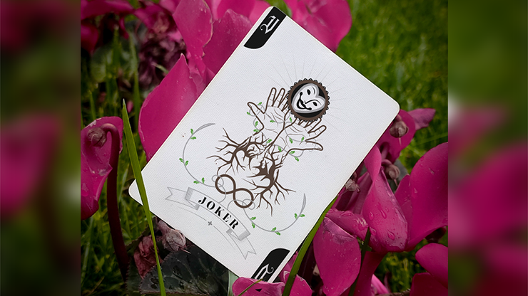 76773 alt2.png Erinus Eterna Rose Edition Playing cards