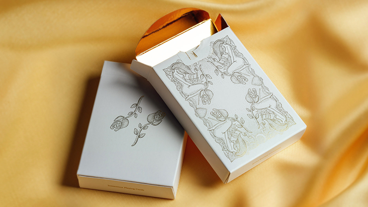 77252 alt5.png Innocence (Gold Foil Edition) Playing Cards
