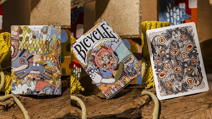 78746 full.png Bicycle Reen Barrera Muscle Land Playing Cards