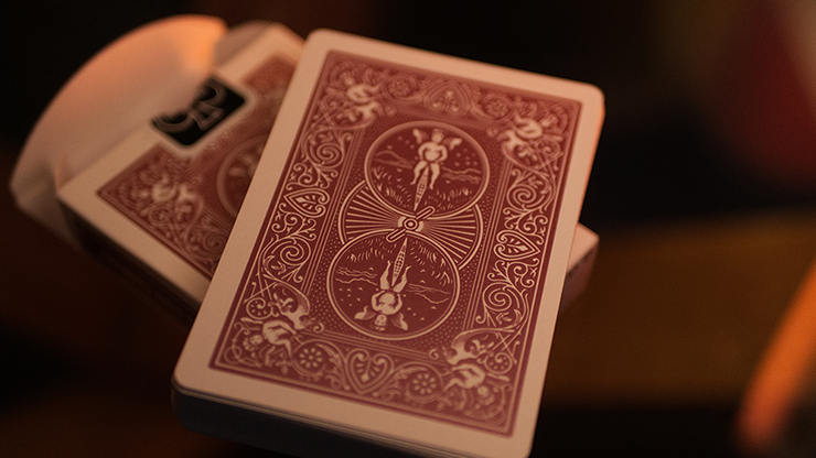 79776 alt1.png Bicycle Metallic Ruby Playing Cards