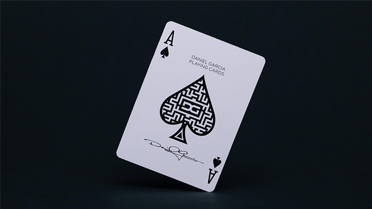 79881 alt3.png DG Maze Deck
